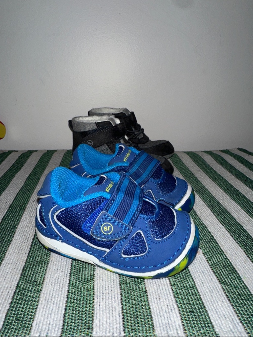 Stride Rite Blue Boys' Easy-On Hook & Loop Sneakers